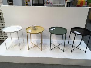 China Small Metal Tray End Table , Mini Sofa Snack Table For Living Room / Beds factory