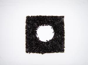 China Recycled Black PET Granules 1.36-1.42g/Cm3 With Moisture ≤0.2% factory