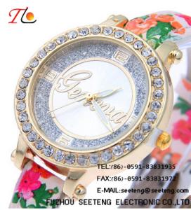 China Flower printing PU leather strap and diamond inset case for ladies watch factory
