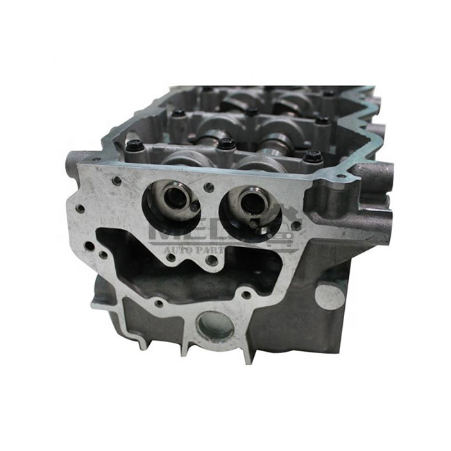 Nissan LCV 11040-5M300 11040-5M301 Car Engine Cylinder Head 11040-5M302 11040-BN360