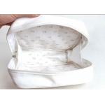 Custom PU White Leather Quilted Makeup Bag Toiletries Carraier Zipper Closure