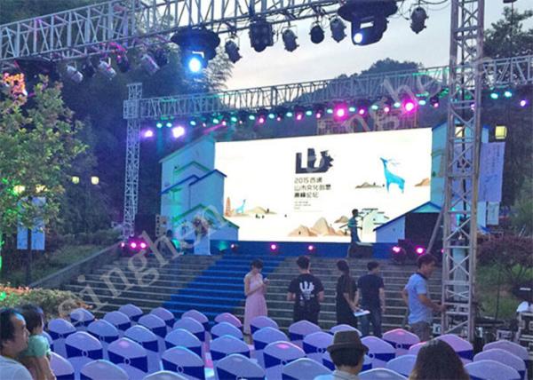Adaptable Sized, Economical, Mobile High Precision Outdoor Rental Led Screen P4
