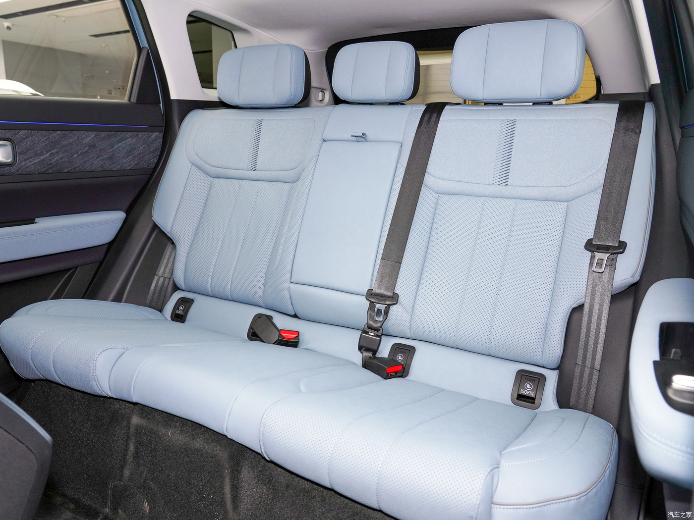 2024 Chery Fulwin Phev T9 5-Door 5-Seater SUV with Fabric Seats and Rear Camera Electric Car
