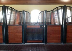 China Portable Black Powder Coated Steel Horse Stables 3.6m 3.8m 4.0m factory