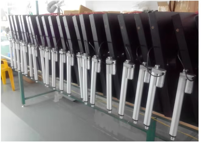 Remote-Controlled Traffic Arrow Board with Waterproof Housing