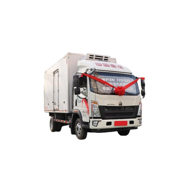Sinotruk Howo Small Refrigerator Box Truck 95km/h 130hp 5 Tons Mini Refrigerated