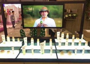 China LCD Screen Intelligent Display Cabinet Human Machine Interaction factory