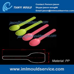 China disposable plastic red and yellow yoghourt spoons mould in china factory