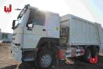 WD615.69 Waste Management Front Loader 336HP Compact Garbage Truck