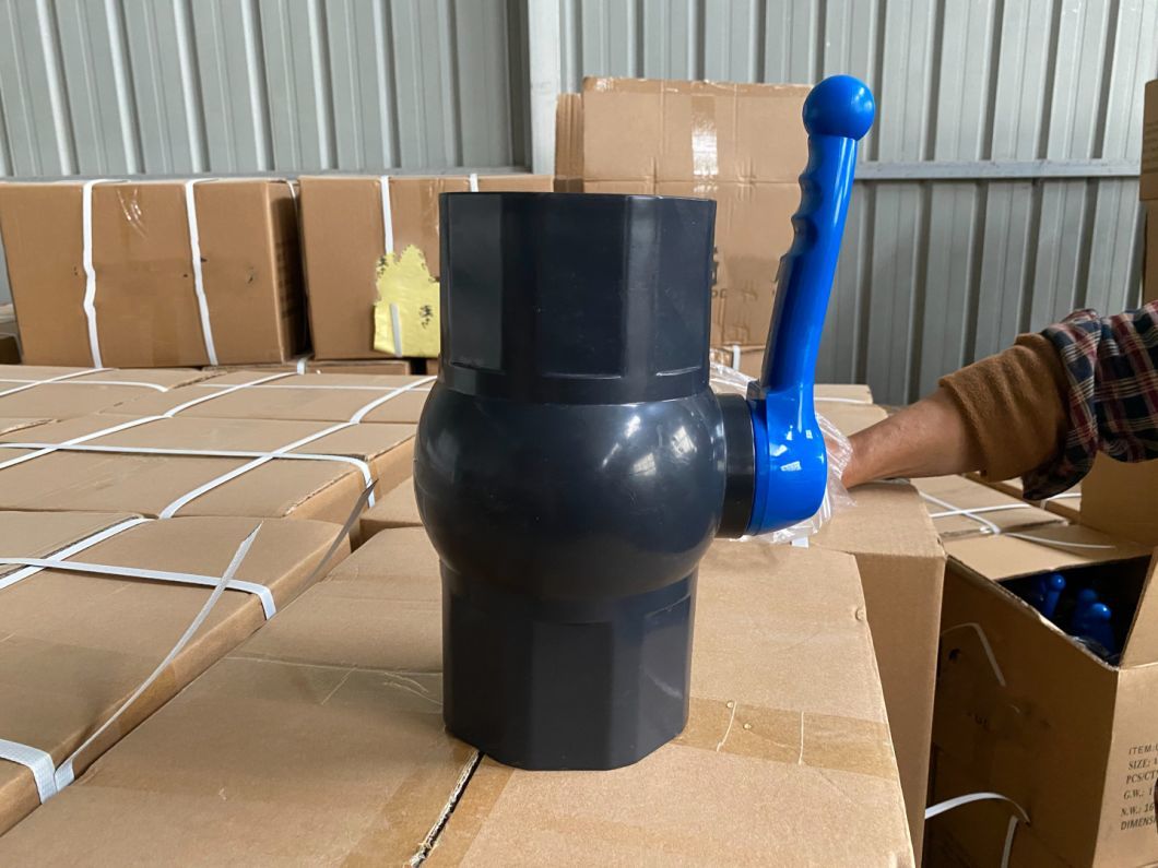 Black PVC Body Octagonal DIN Socket/NPT Thread Ball Valve with Blue Long Handle