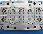 1000K Shot PE Overmolding Injection Molding With S136 Cavity