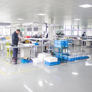 China Experience the Best Open Thoracotomy with Non-Slip Grip Medical Cutting Tools and Rechargeable Battery factory