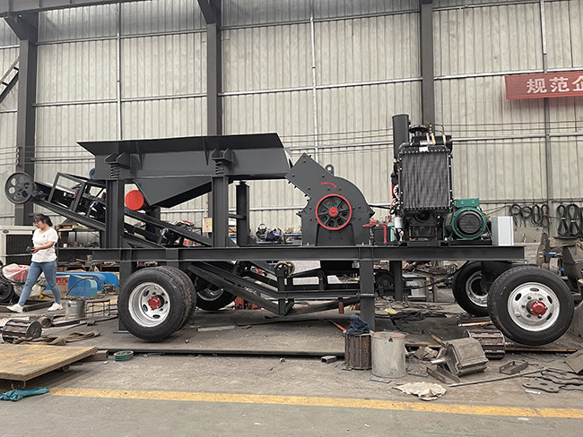 30-55t/H Clay Brick Extruder Machine Discharge Particle Size 35mm Hammer Crusher