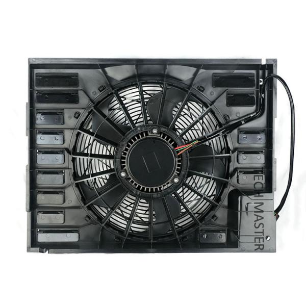 64546921379 64546946372 64547603657 400W Electric Cooling Fan Assembly For BMW