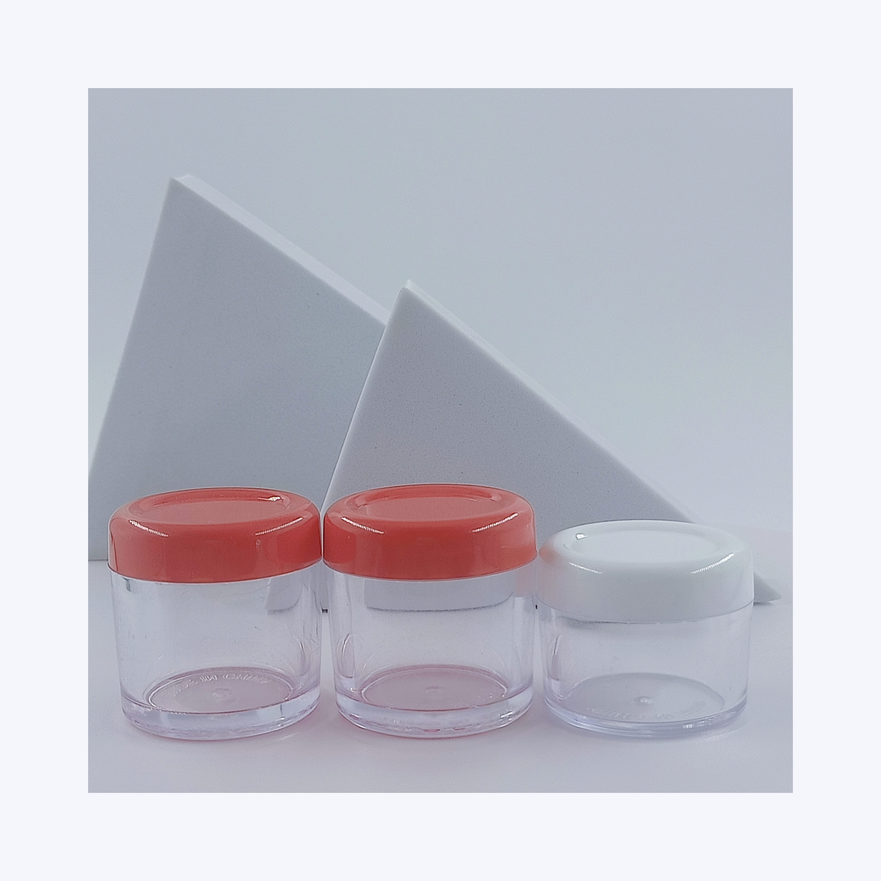 Base Material Plastic Cream Jar for Cosmetic Customized Colors 5ml 10ml 15ml 20ml