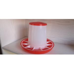 China 2kg 8kg Poultry Feeder Drinker For Chicken Feeding Lines factory