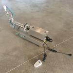 Pure pneumatic floor-standing liquid filling machine