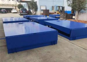 China Truck Hydraulic Loading Dock Levelers 8 Ton With Hinged 400mm Dock Lip on sale