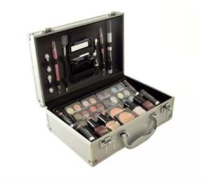 China Foshan professional beauty box makeup vanity cosmetic cases in China factory