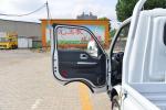 3200mm Wheelbase Transportation Dongfeng 4x2 Light Cargo Truck with YUNNEIDONGLI