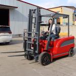 Electric Forklift Truck With Emergency Safety 2.5m Turning Radius 3-6m Lifting