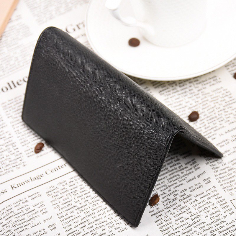 Stylish Ultra-Thin Card Holder for Credit Cards Driver's License and Business Cards