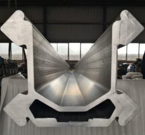 China Jumbo Rock Drill Feed Beam Aluminium Extruded Profiles factory