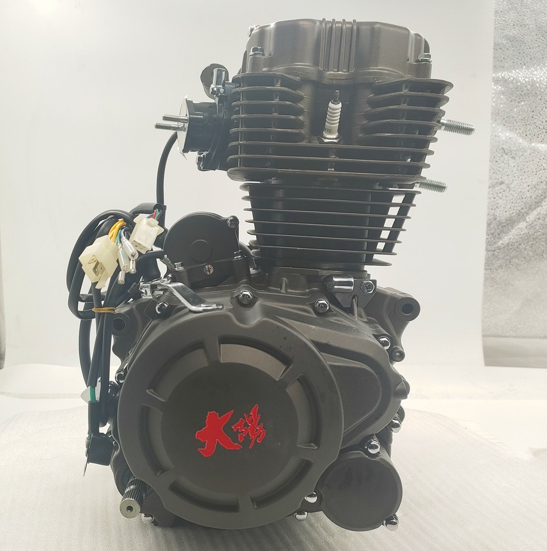 DAYANG Air Cooled CG200 Motorcycle Tricycle Engine Max Black Cylinder Assembly Style