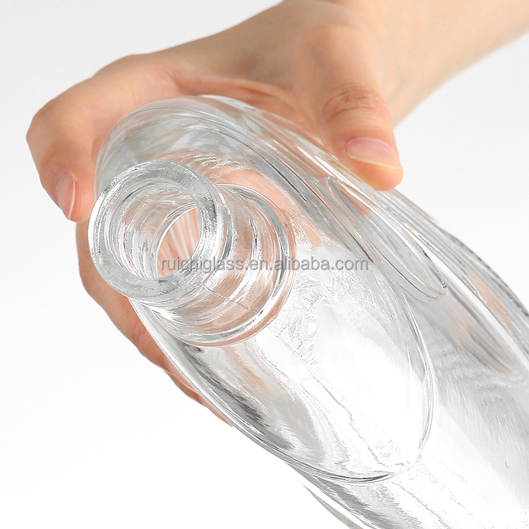 Glass Beverages Tequila Rum Brandy Vodka Whiskey Gin Bottles made of Super Flint Glass