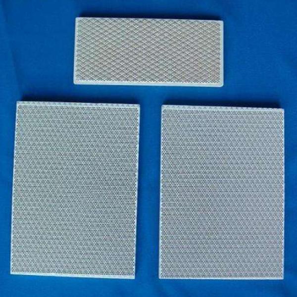 Gas Burner Ceramic Alumina Plate , Porous Ceramic Plate For Industrial Thermal
