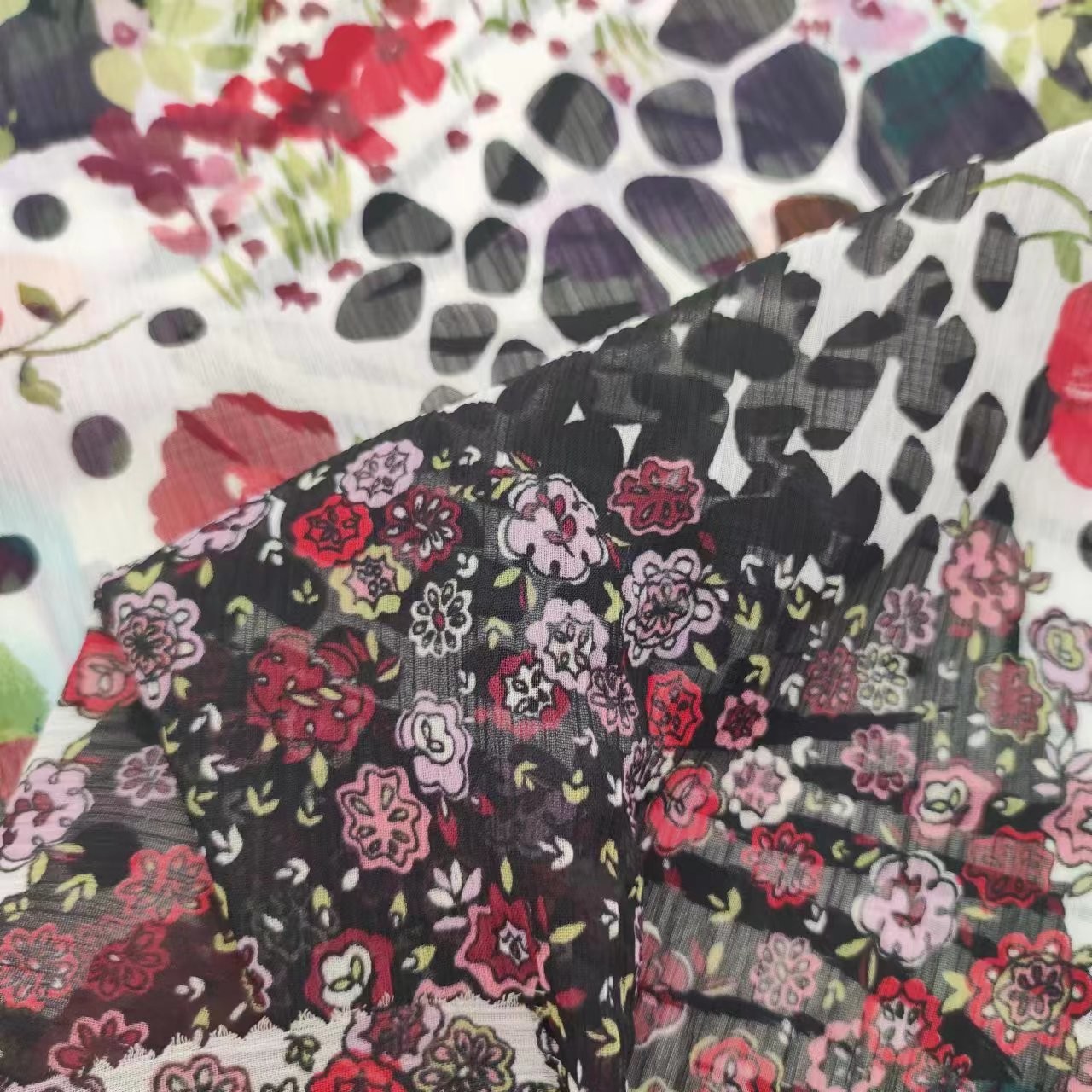 Breathable Printed 75Dx75D Chiffon Fabric 100% Polyester For Dress Blouse