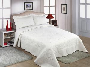 China 3.4kg Weight Embroidery Quilt Kits With Imported Natural Fabric Materials factory