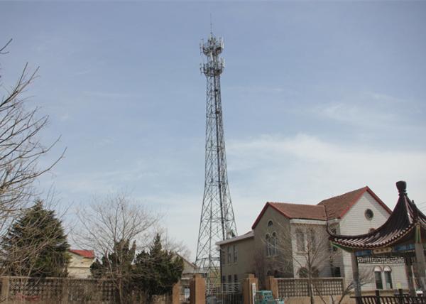 5 - 300KM / 60m 4-legged Hot Dip Galvanization Telecom Steel Tubular Tower for