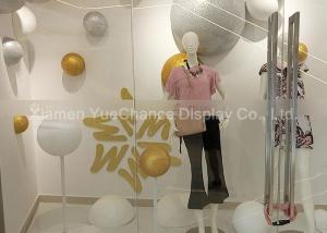 China Christmas Window Display Decorations Foam Balls With Gold / Silver Glitter Surface factory