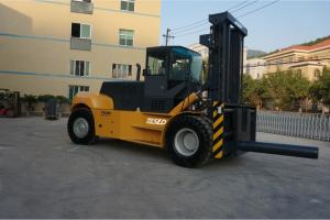 China FD300 30 Tons Heavy Lift Forklift Lift Truck With Roll Prong factory