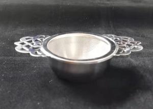China Drip Bowl Lace Extra Fine Mesh Stainless Steel Tea Strainer Double Handled factory