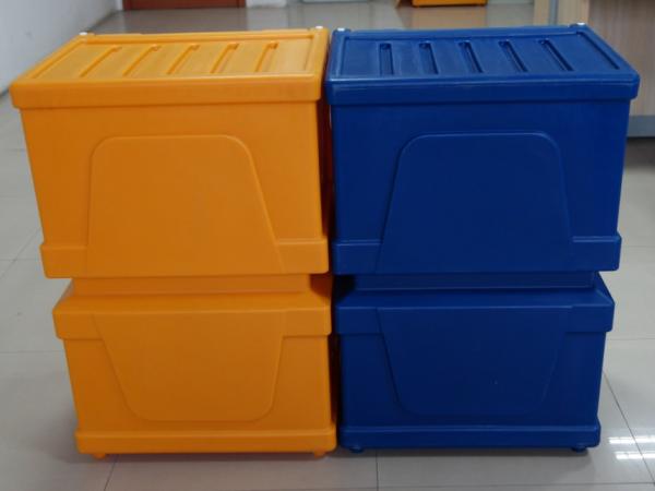 China PE Material Rotational Moulding Products Chemical Resistant Safety Cabinet factory