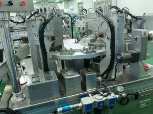 China Automatic Injection Molding Machine 220V Injection Syringe Making Machine factory