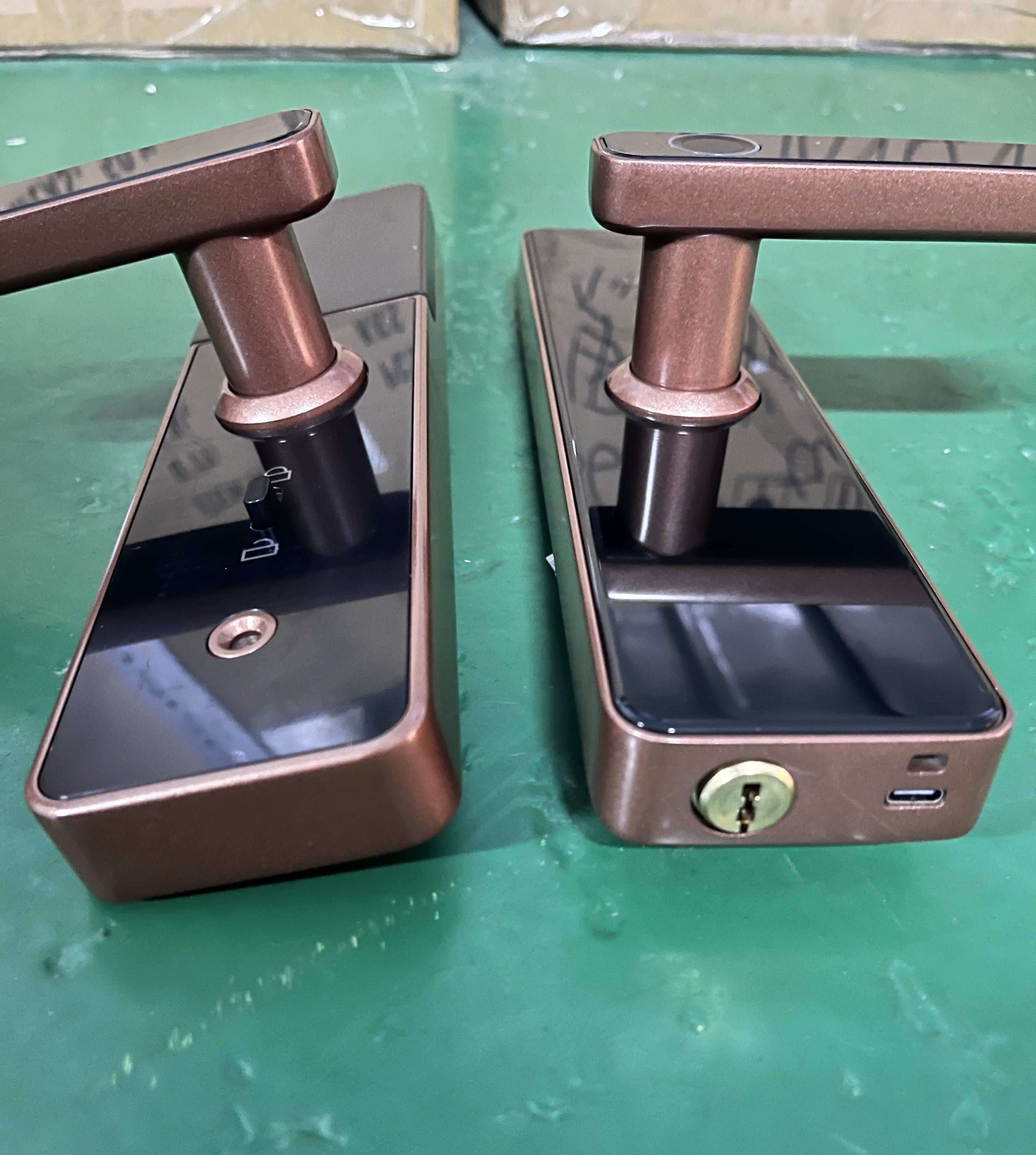 Biometric Fingerprint Wifi Lock Tuya Zigbee TTlock Smart Digital Door lock