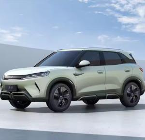 China Electric EV Car 2025 BYD Yuan up Electric Car with 401 km Range Fully Electric factory