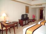 Economic Oak Finished Hotel Bedroom Furniture Sets King-Size / Double Size Bed