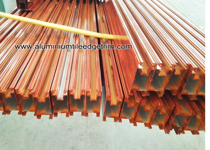 wood grain aluminium door extrusions