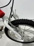 Smooth and Light 14.3kg Childrens Bike with Non slip Pedals and Double Wall
