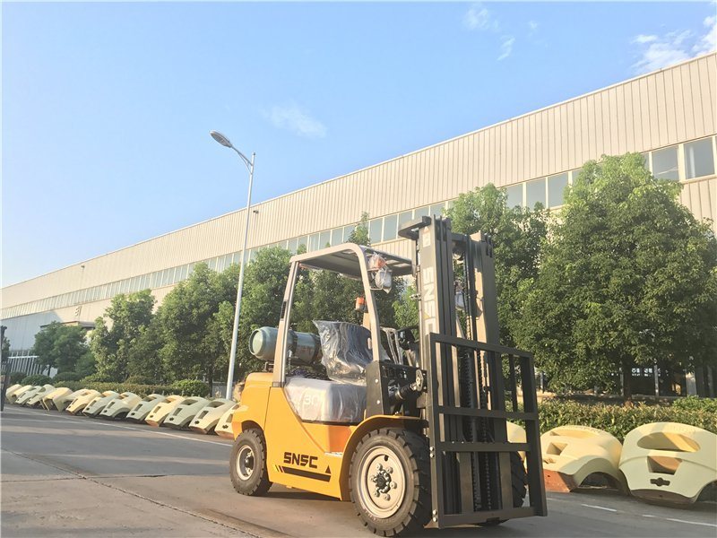 Snsc 3ton LPG Forklift to Kuwait