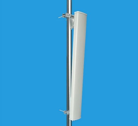 2400-5850MHz Directional Panel Antenna 17dBi 2.4ghz and 5.8ghz Dual band 4×4