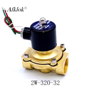 China Low Pressure 10bar Direct Acting 1-1/4&quot; Brass water Solenoid Valve 24v factory