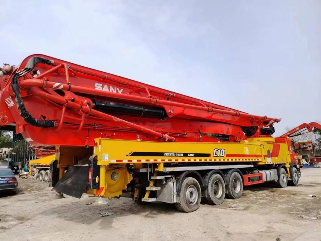 Heavy Equipment 66m Concrete Boom Pump Concrete Mixer Truck Truck Mounted Pump