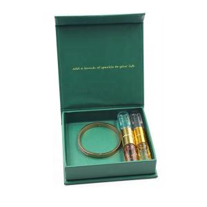 China Magnetic Closure Luxury Cosmetic Packaging Boxes Custom Logo factory