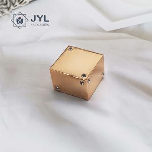 China Shinny Aluminum Alloy Perfume Caps Bespoke Desing With Diamond &amp; Logo factory