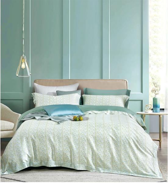 Modern Quilted Bed Sheet Printing Design Mattress Protective Cover for a Chic